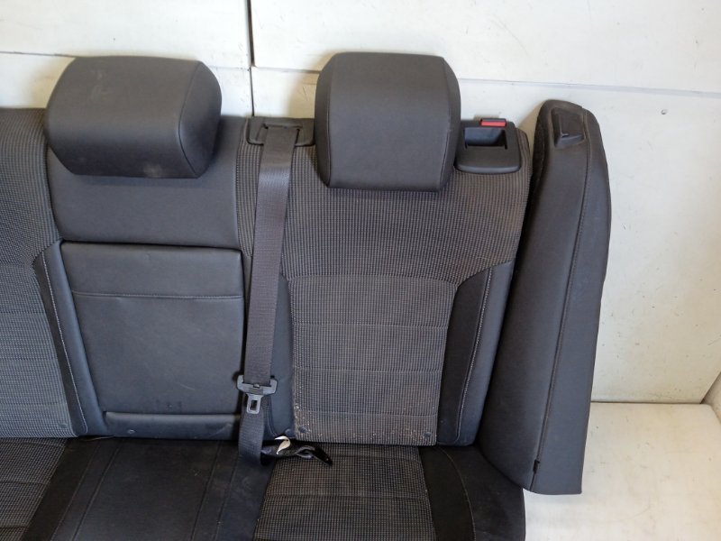 Сиденье салонное