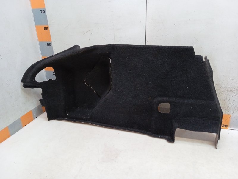 Обшивка багажника