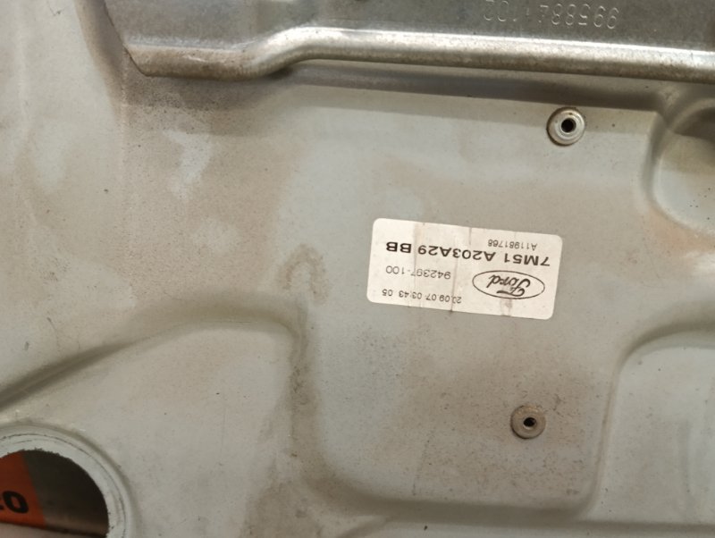 Стеклоподъемник электр. передний левый