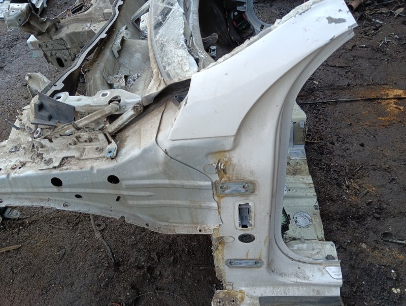 Лонжерон передний левый