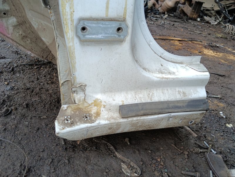 Лонжерон передний левый