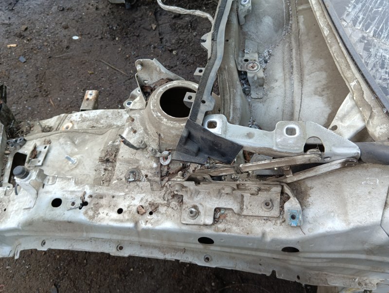 Лонжерон передний левый