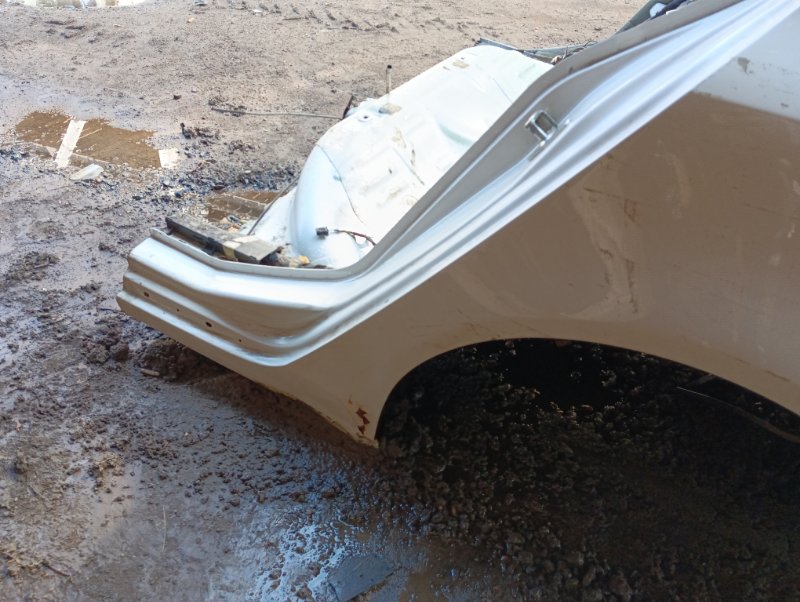 Крыло заднее левое