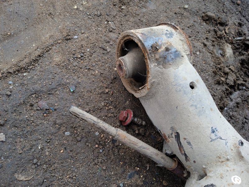 Балка задняя