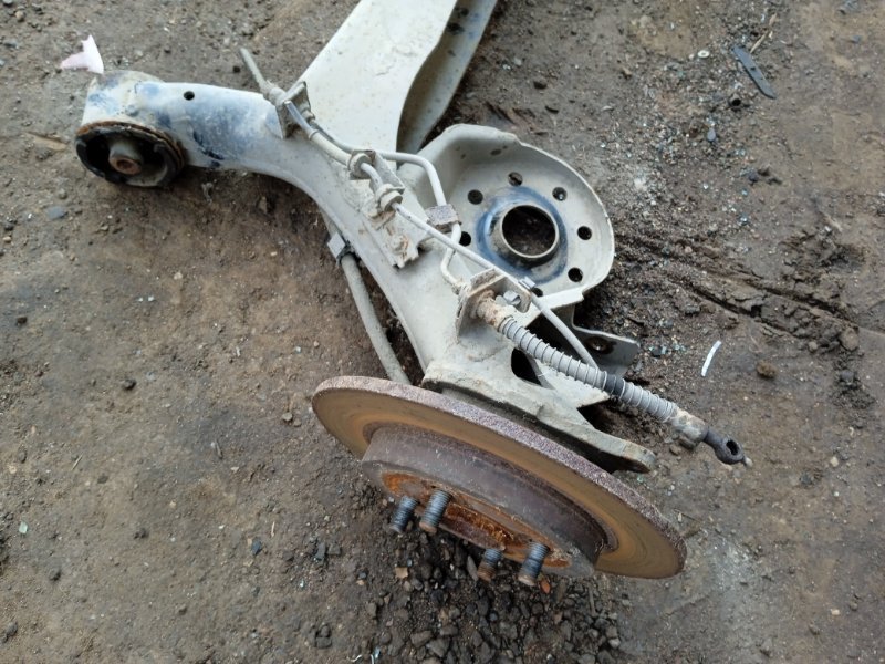 Балка задняя