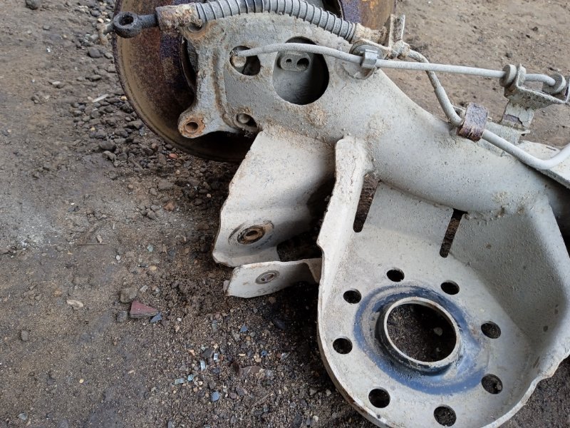 Балка задняя