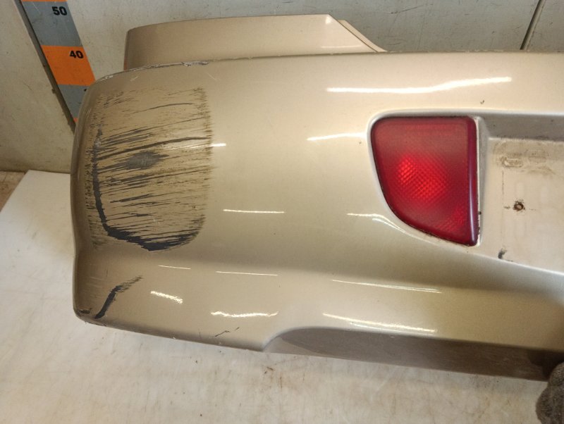 Бампер задний