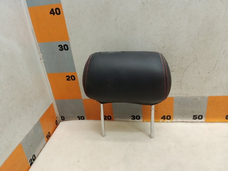 Подголовник сиденья