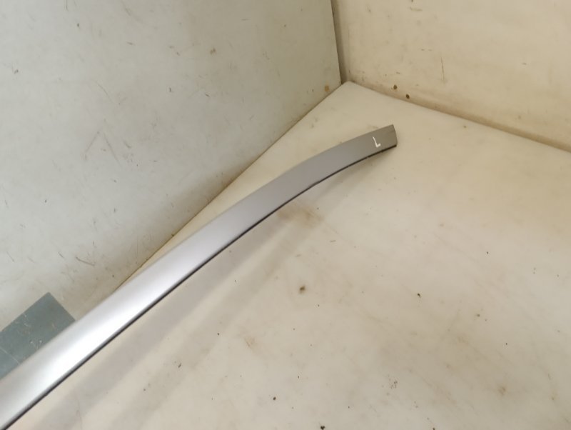 Молдинг крыши левый