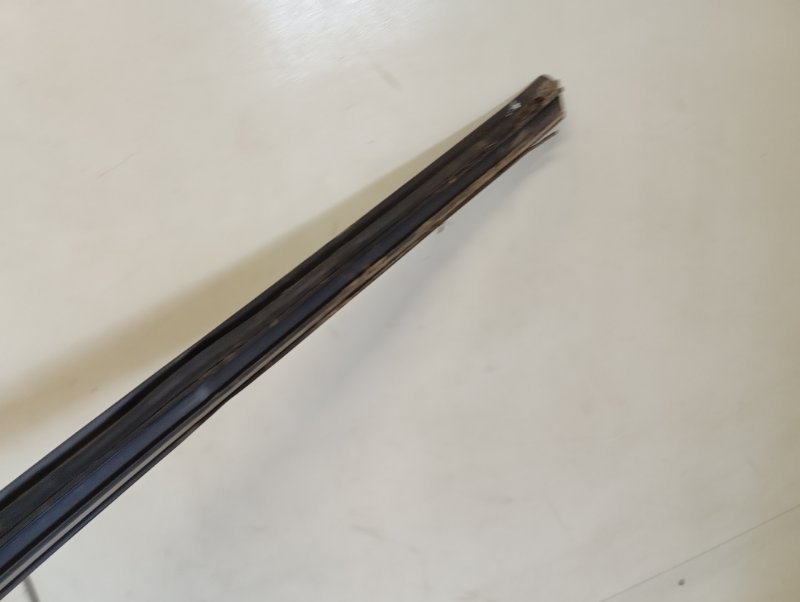 Молдинг крыши левый