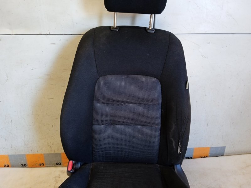 Сиденье переднее левое