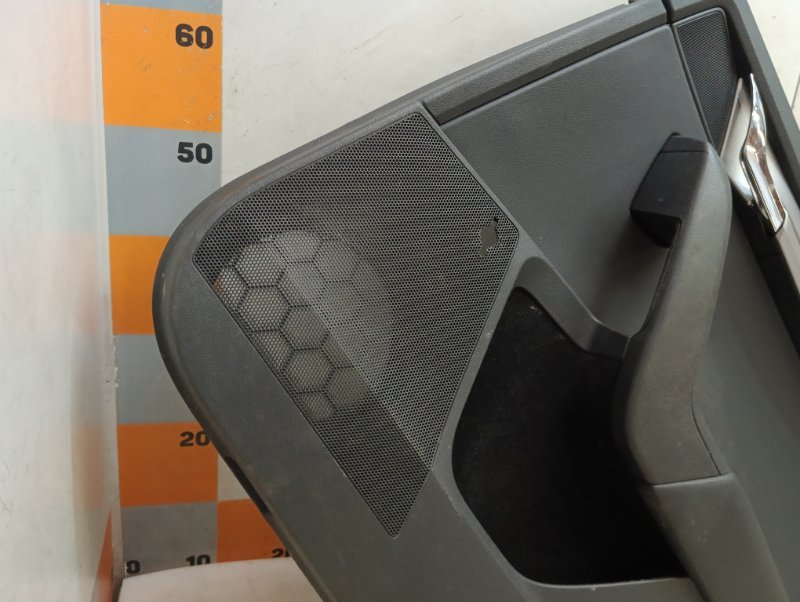 Обшивка двери