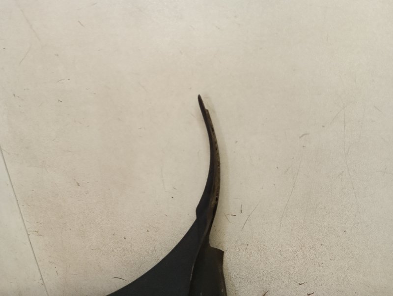 Планка под лобовое стекло