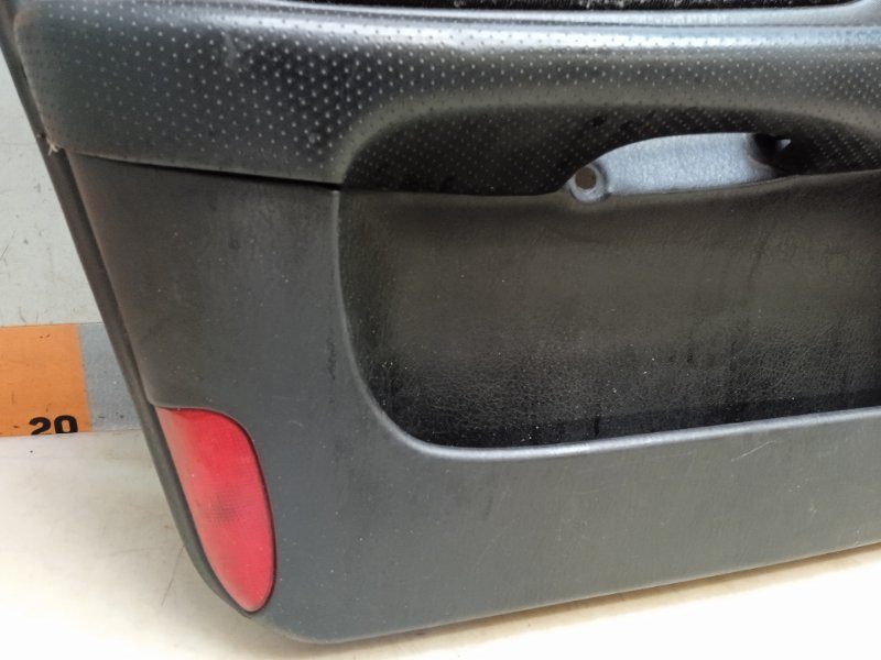 Обшивка двери