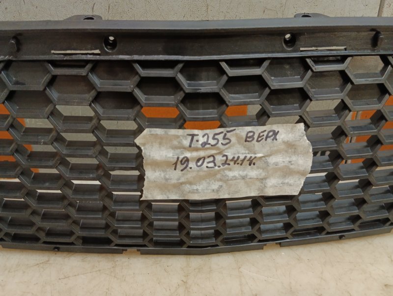 Решетка радиатора