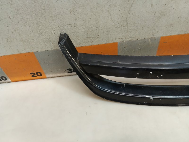 Накладка на решетку радиатора