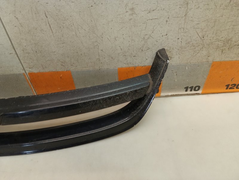 Накладка на решетку радиатора