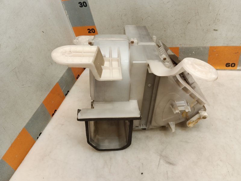 Корпус отопителя