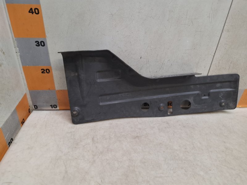 Пыльник двигателя