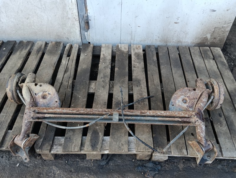 Балка задняя