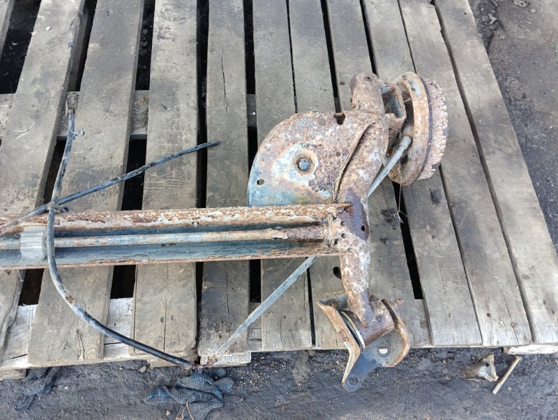 Балка задняя