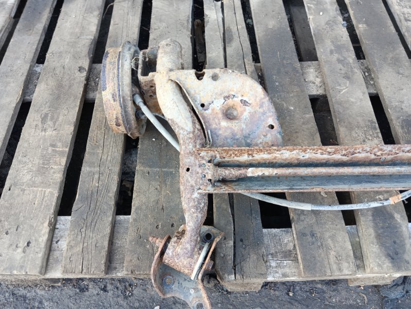 Балка задняя