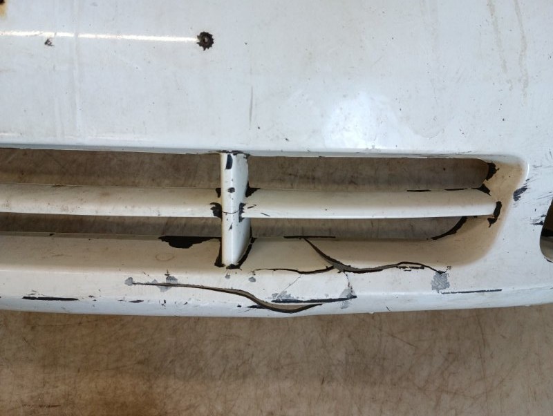 Бампер передний