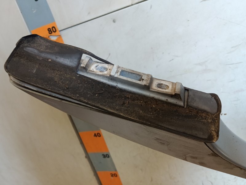 Рейлинг (релинг) правый (планка на крышу)