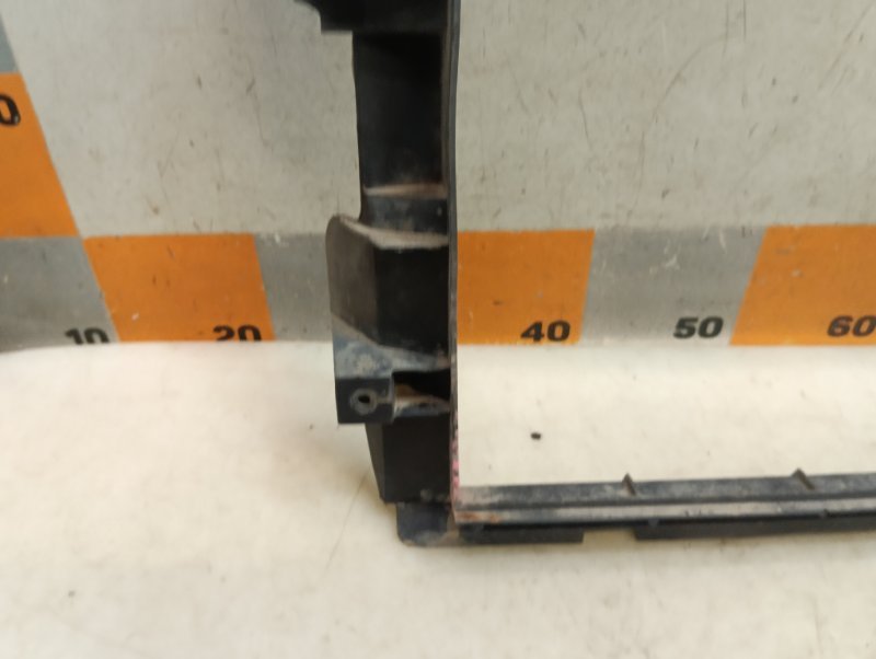 Рамка радиатора