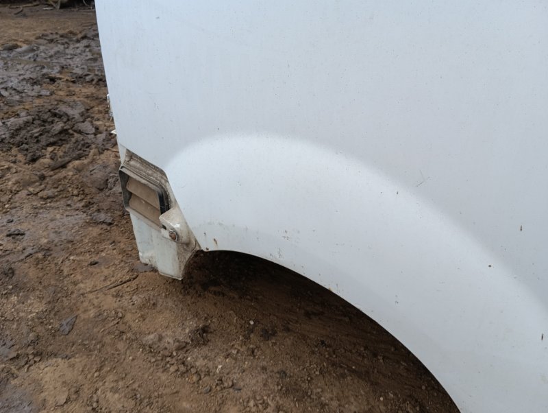 Крыло заднее правое