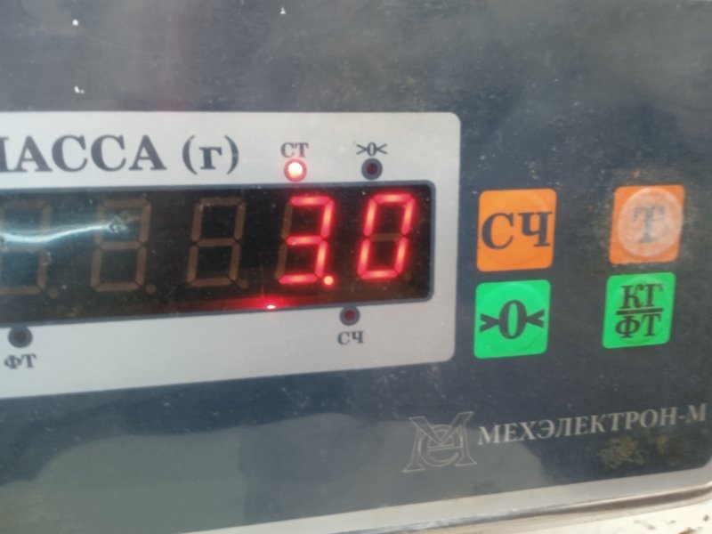Стекло двери задней левой