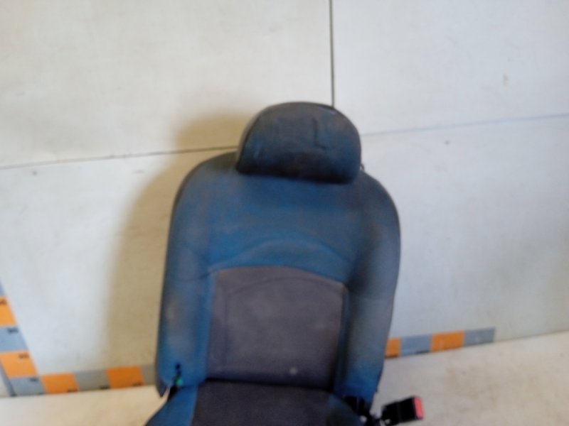 Сиденье переднее правое