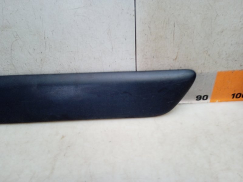 Молдинг двери