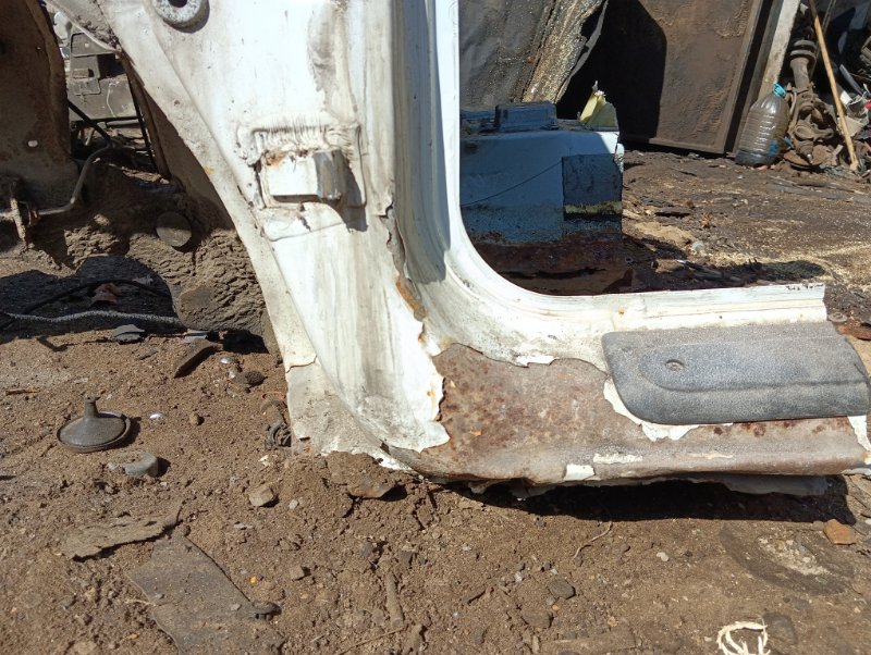 Лонжерон передний левый