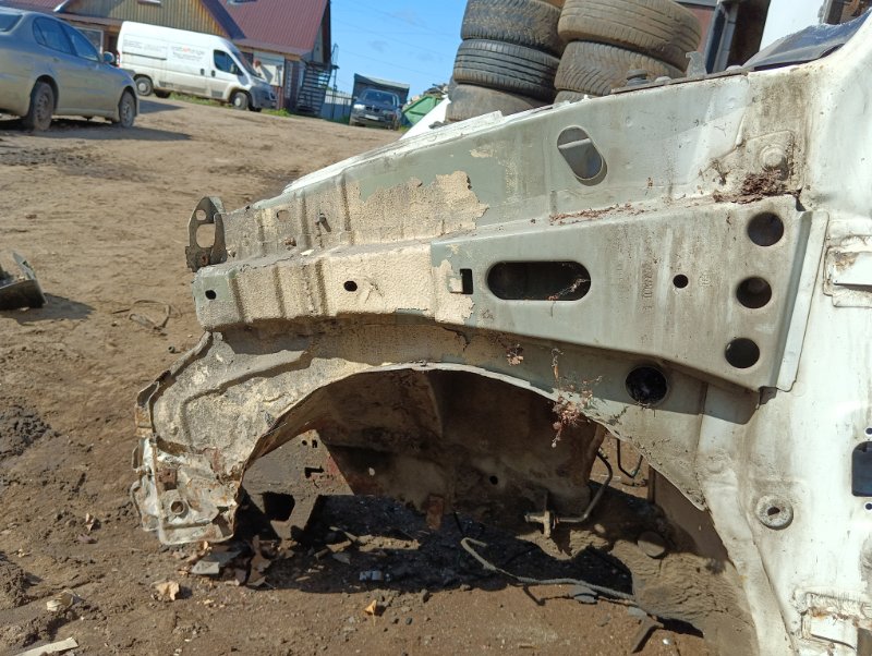 Лонжерон передний левый