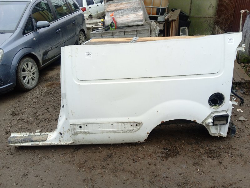 Крыло заднее левое