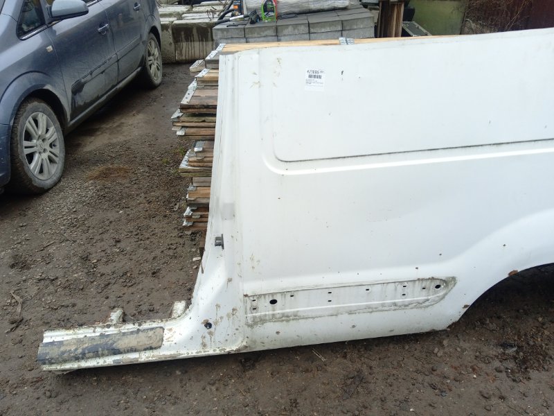 Крыло заднее левое