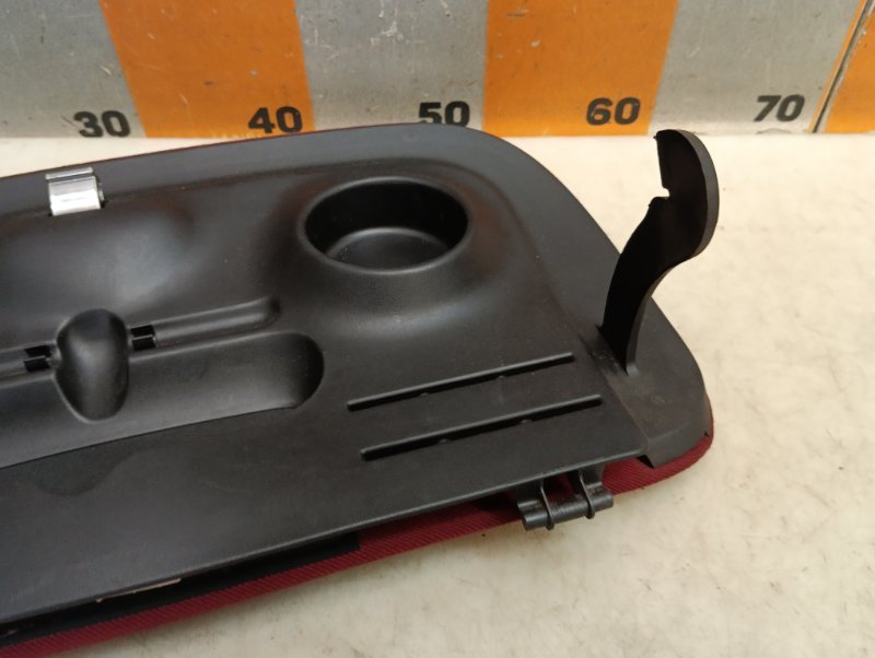 Крышка бардачка