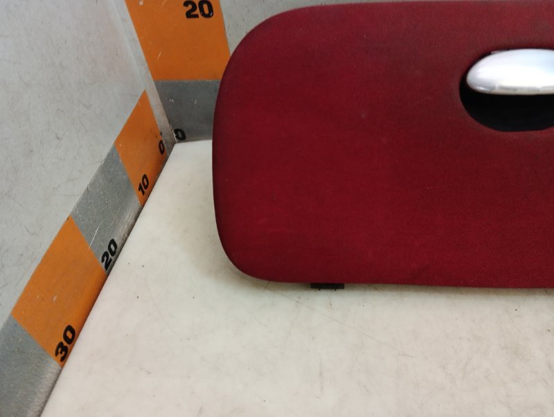 Крышка бардачка