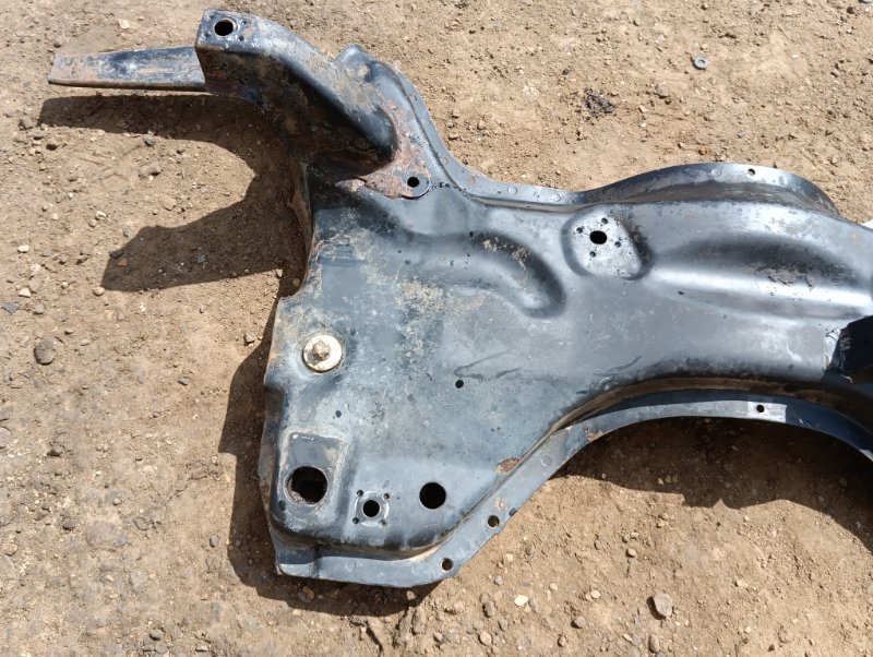 Балка подмоторная