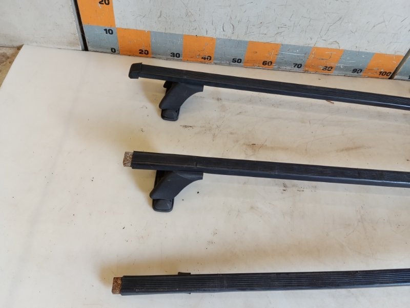 Рейлинги (релинг) к-кт (планки на крышу)