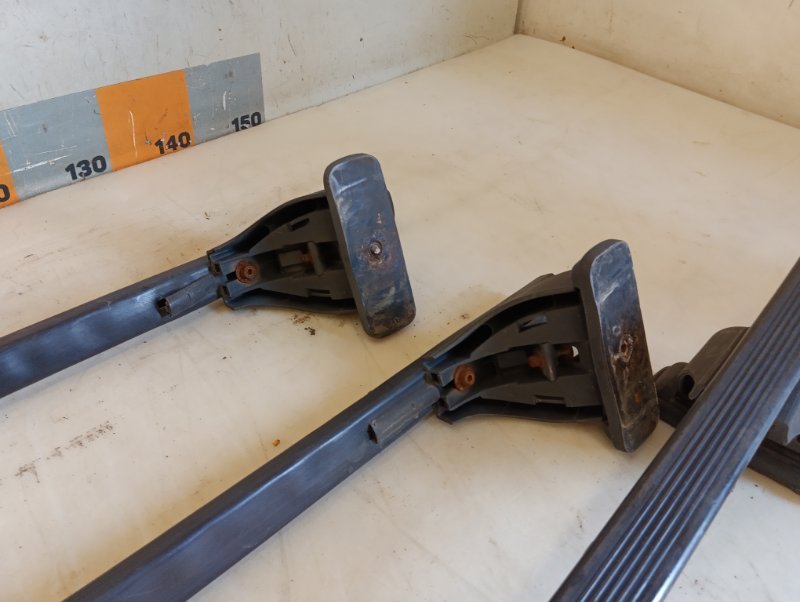 Рейлинги (релинг) к-кт (планки на крышу)