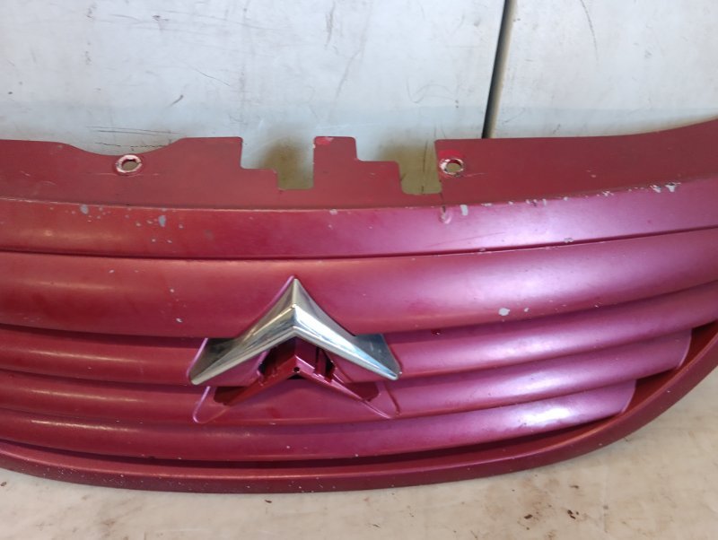 Решетка радиатора