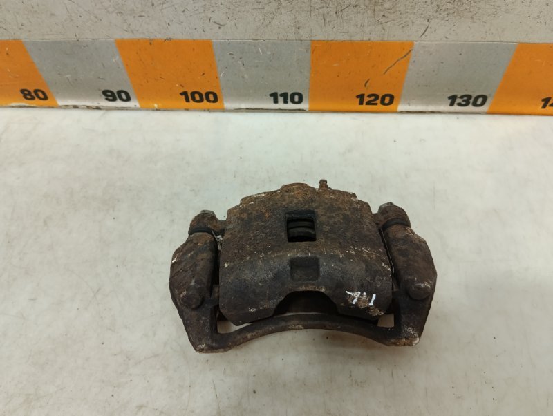 Суппорт передний левый