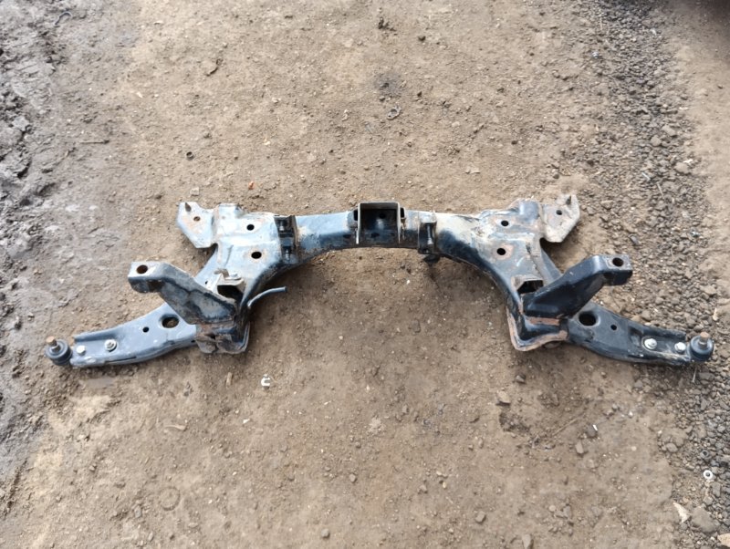 Балка подмоторная