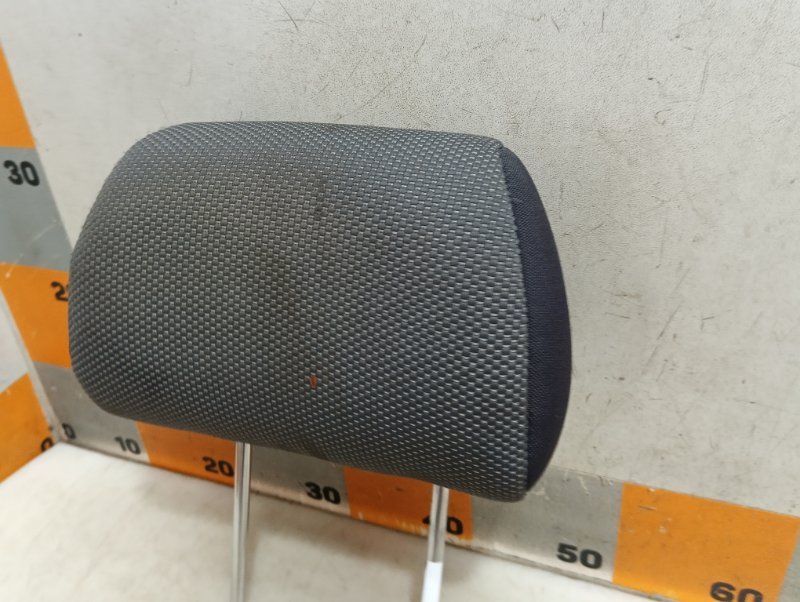 Подголовник сиденья