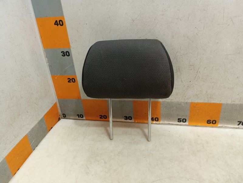 Подголовник сиденья