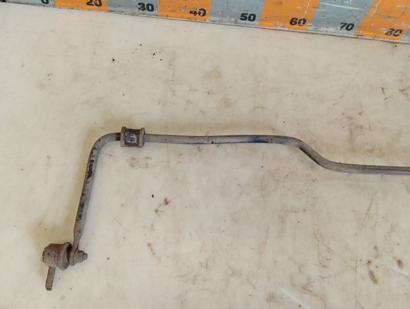 Стабилизатор задний