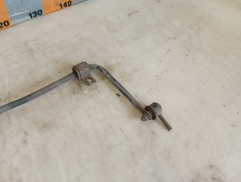 Стабилизатор задний