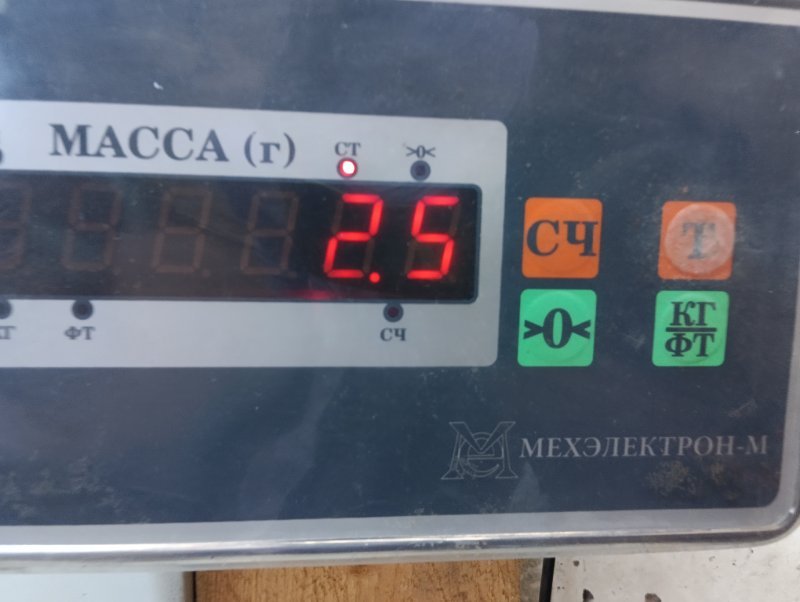 Стекло двери багажника